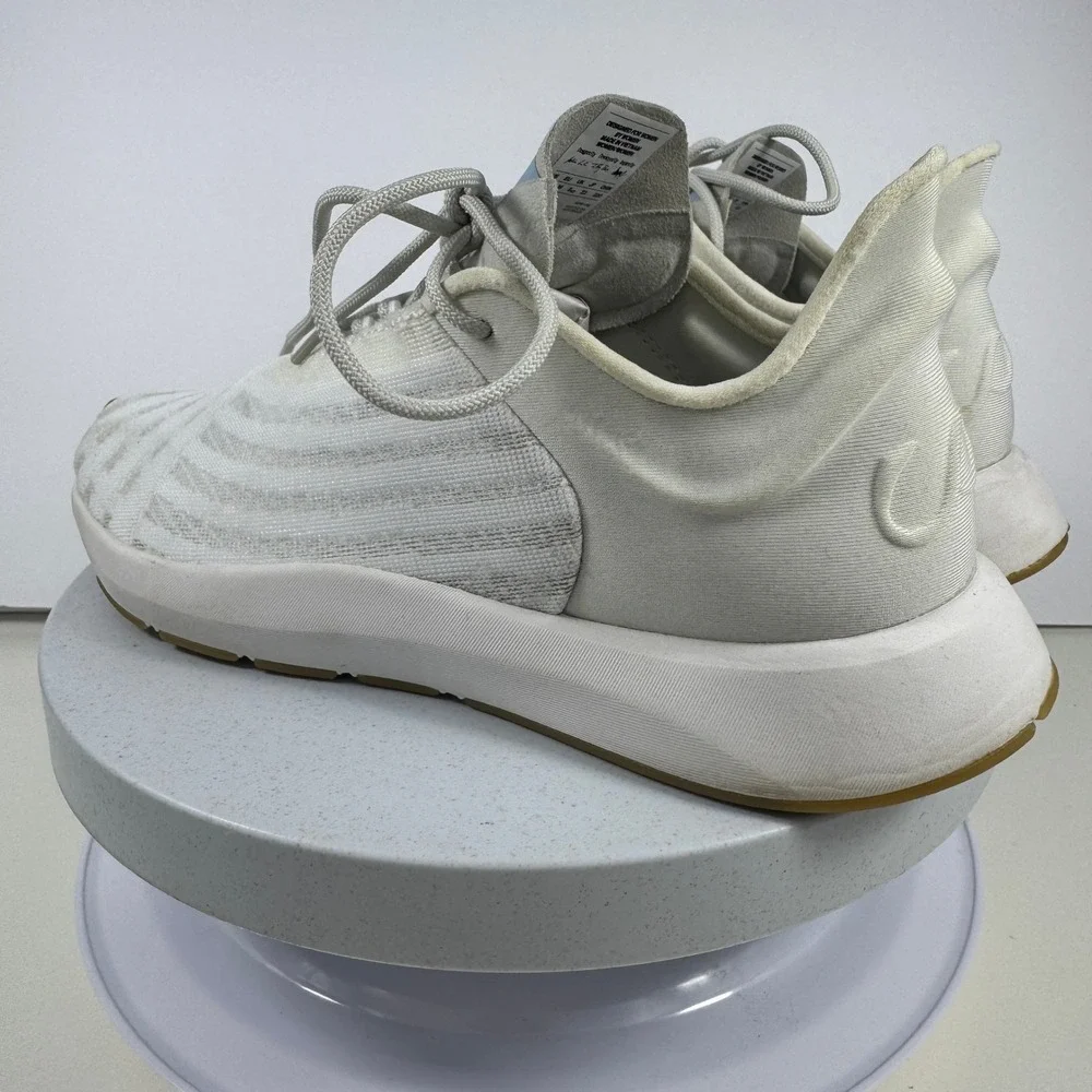 Saysh One Women's‎ White Jacquard Microsuede Sneakers Allyson Felix Size US 5.5